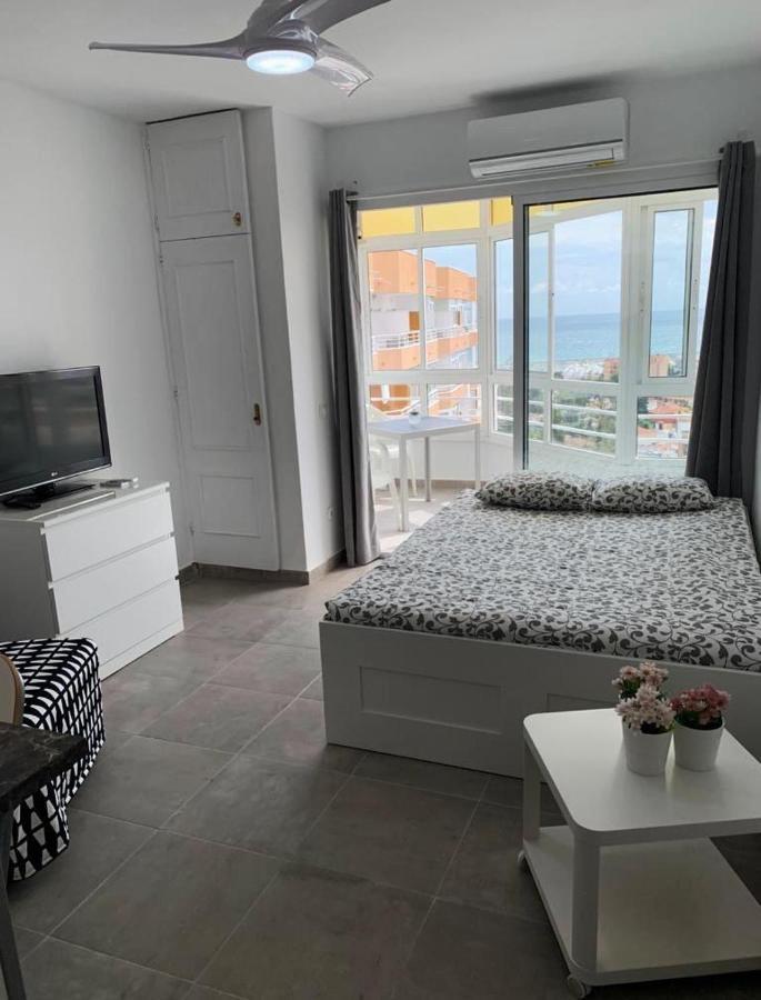 شقة Studio With Sea Views In توريمولينوس المظهر الخارجي الصورة